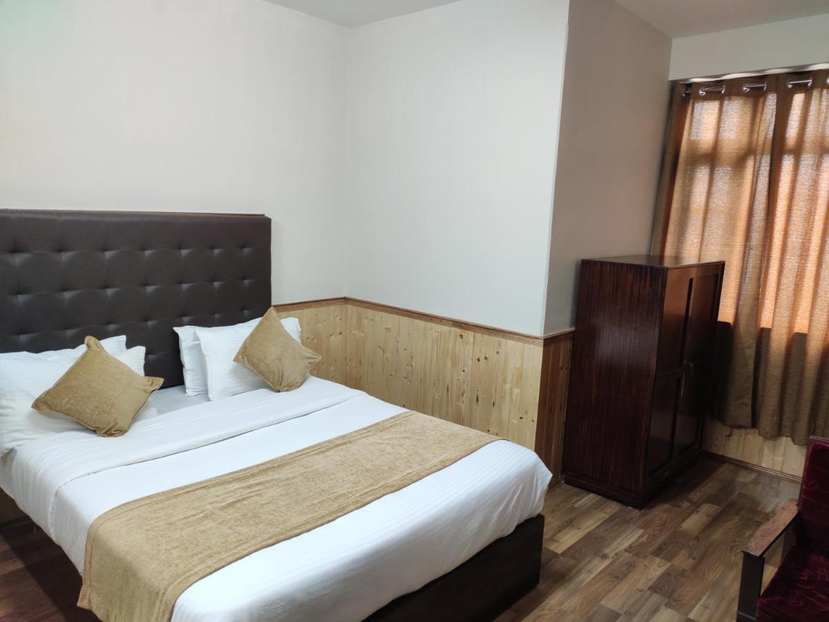 Hotel Zambala กังต็อก ภายนอก รูปภาพ